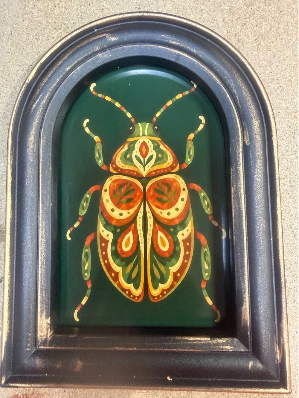 NWT 5x7 Vintage Inspired beetle frame wall decor or desk